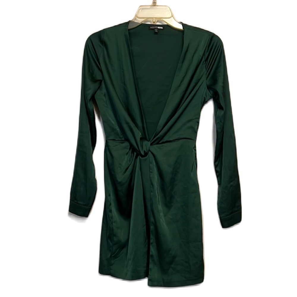 FASHION NOVA Green Long Sleeve Wrap Dress, Green, Size XS